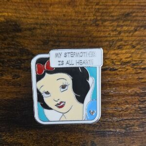 Disney Snow White Trading Pin